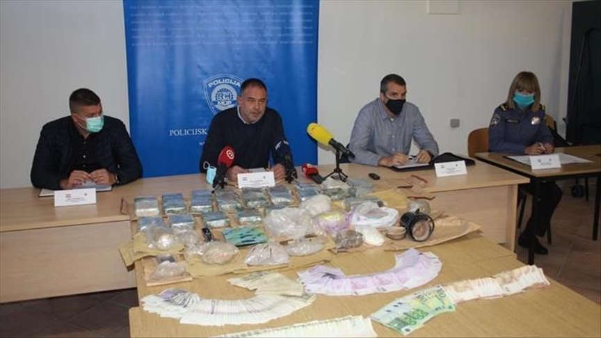 Uhapšeno 11 osoba u akciji razbijanja lanca trgovine drogom iz BiH u Hrvatsku