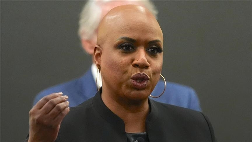 Kongresmenka Pressley zahtijeva potpuno objavljivanje Epsteinovih dosjea