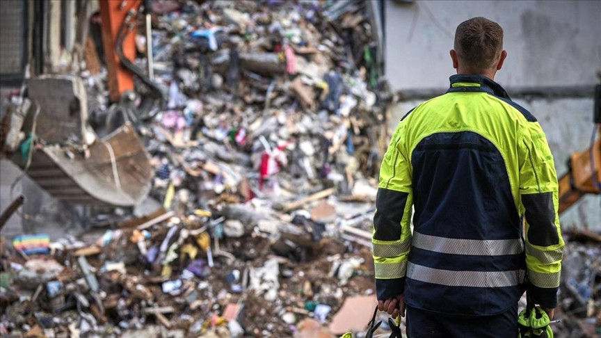 Kijev žali za 23 mrtvih nakon ruskog napada, mirovni napori neizvjesni
