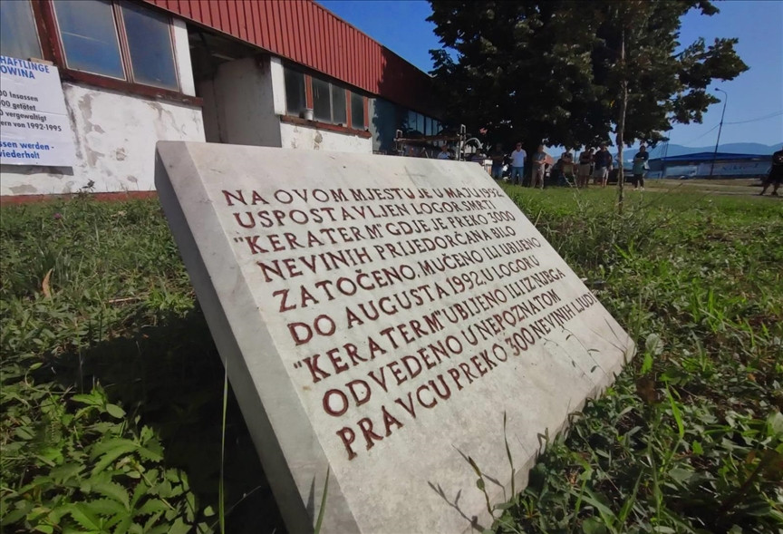 Obilježena 33. godišnjica zločina u logoru 'Keraterm' kod Prijedora