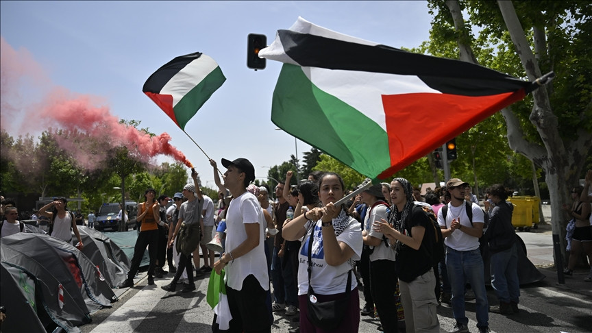 Mediji: Madridska regionalna vlada zabranjuje podršku Palestini u školama