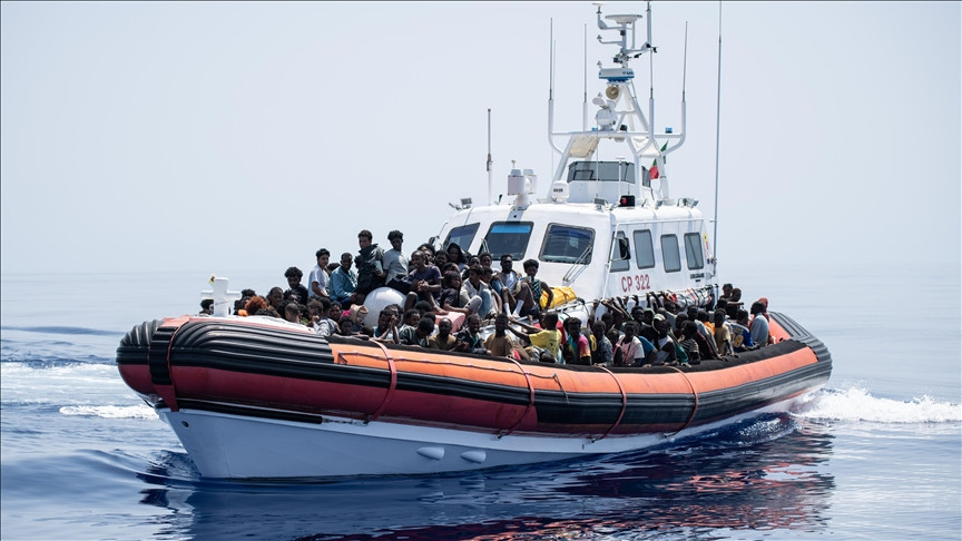 Više od 70 nestalih nakon prevrtanja broda s migrantima u Sredozemnom moru