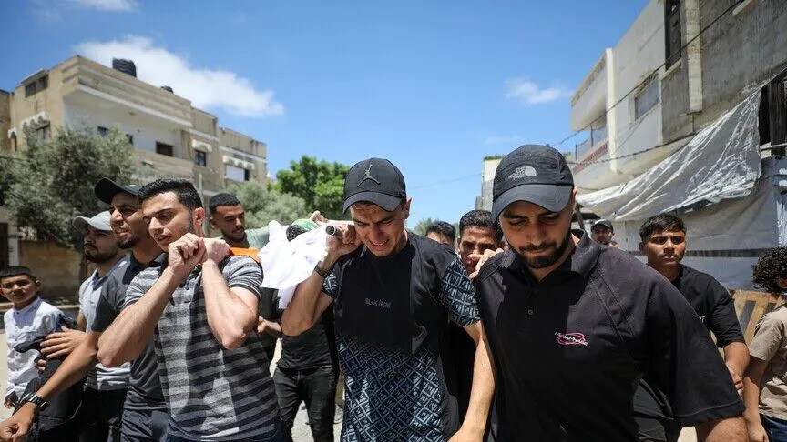 Izraelske snage ubile Palestinca u Gazi dok vojska nastavlja rušenja i granatiranja