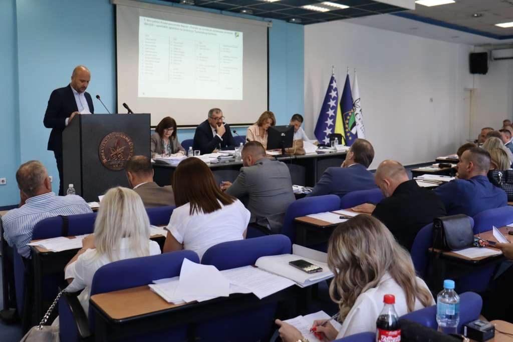 Skupština Tuzlanskog kantona donijela Zakon o pozorišnoj djelatnosti