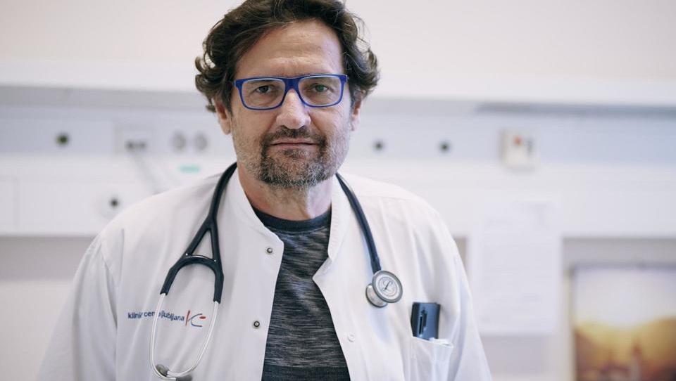 Tomažič: Vakcine prilagođene omikron soju za dva do tri mjeseca