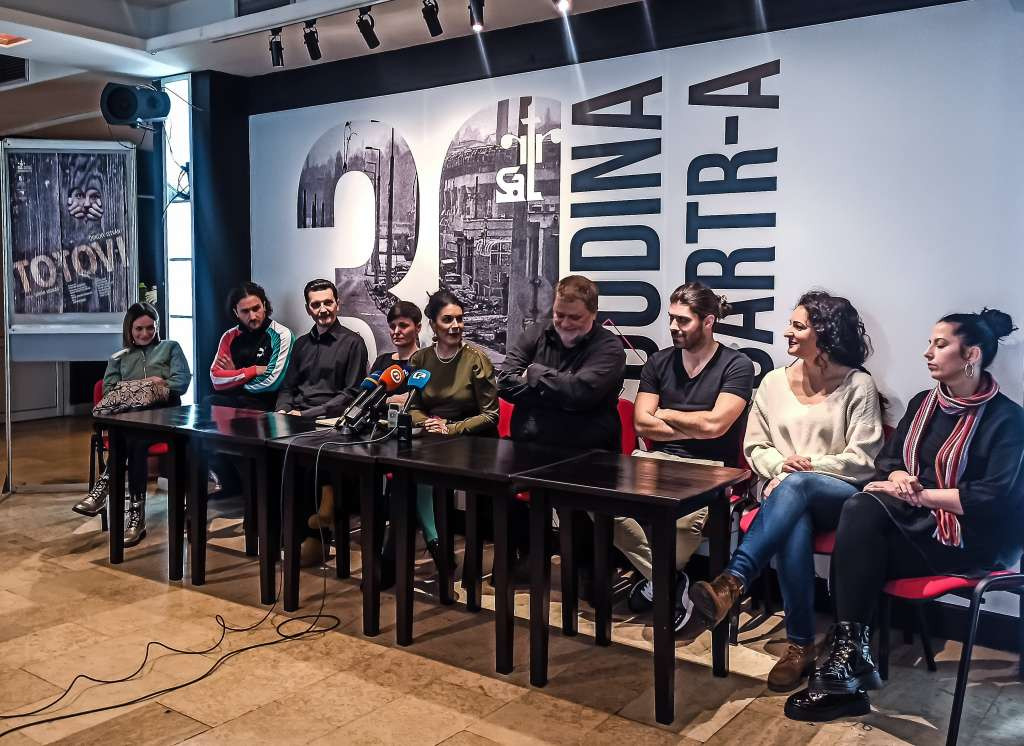 Na sceni SARTR-a u petak premijera predstave 'Totovi' u kojoj ćemo se prepoznati