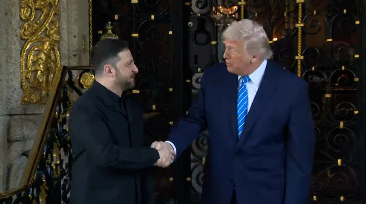 Trump dočekao Zelenskog na Floridi pred sastanak o primirju s Rusijom i teritorijalnim ustupcima