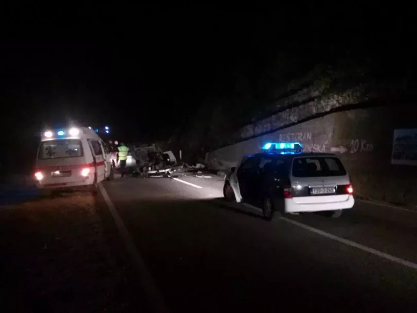 Jedna osoba poginula, četiri povrijeđene na putu Trebinje-Dubrovnik