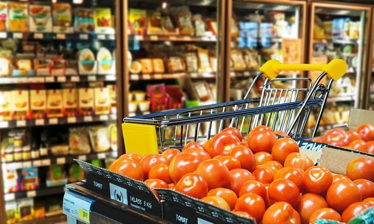 Potrošačke cijene u novembru porasle 1,2 posto, na godišnjem nivou za 5,5