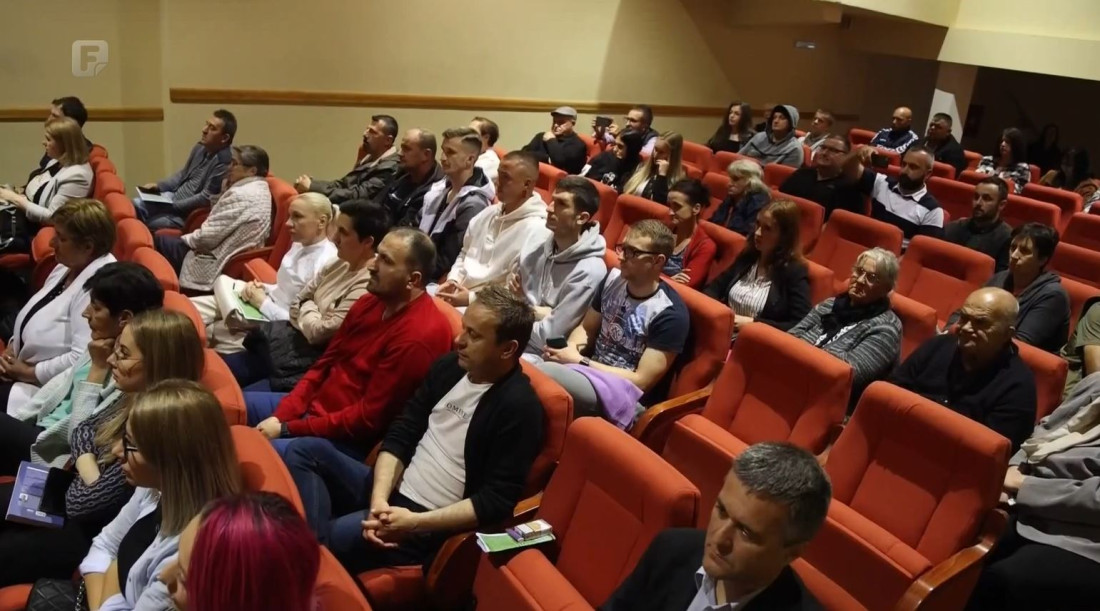 Tribina u Livnu u povodu obilježavanja dana sjećanja na žrtve genocida u Srebrenici