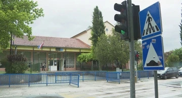 Nakon sukoba učenik u Trilju bacio suzavac u školi