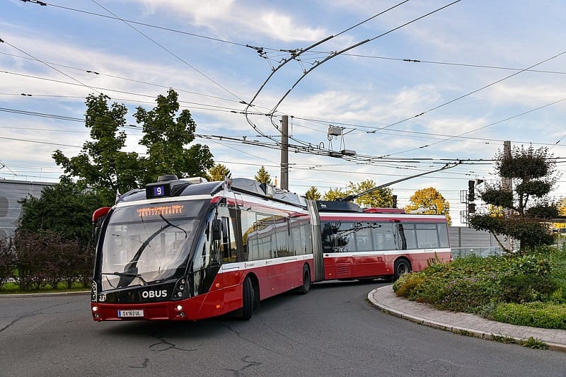 Šteta: "Izabran proizvođač, u Sarajevo dolazi 10 novih Solaris trolejbusa"