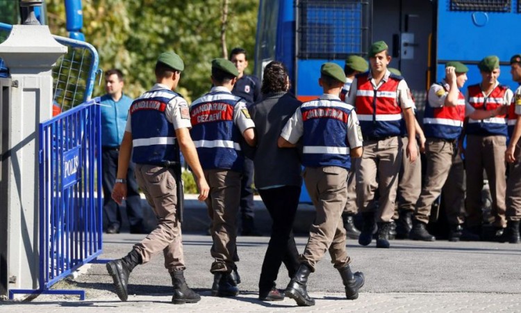 Izdat nalog za hapšenje 82 osobe povezane sa strukturama terorista FETO-a