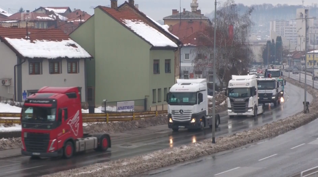 Tuzla sačuvala tradiciju: Vozači i automehaničari obilježili svoj dan i ukazali na probleme struke