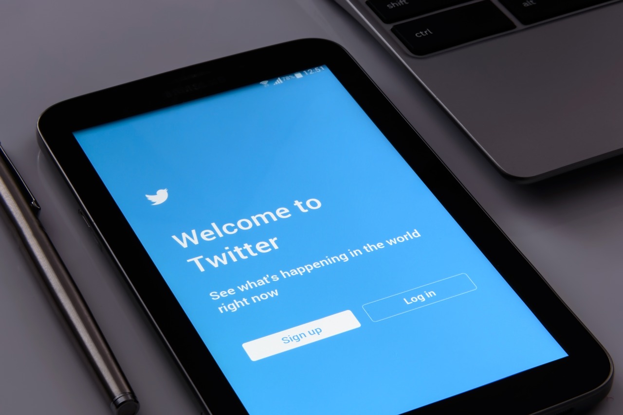 "Twitter" u Rusiji kažnjen sa 42.000 dolara
