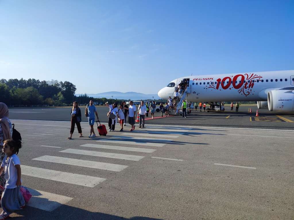 Uspostavljena saradnja: Prvi avion aviokompanije Pegasus sletio na Međunarodni aerodrom u Tuzli