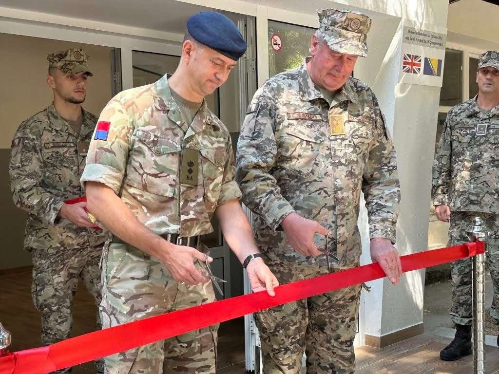 UK i BiH pokreću novu međunarodnu obuku o ljudskoj sigurnosti na Manjači