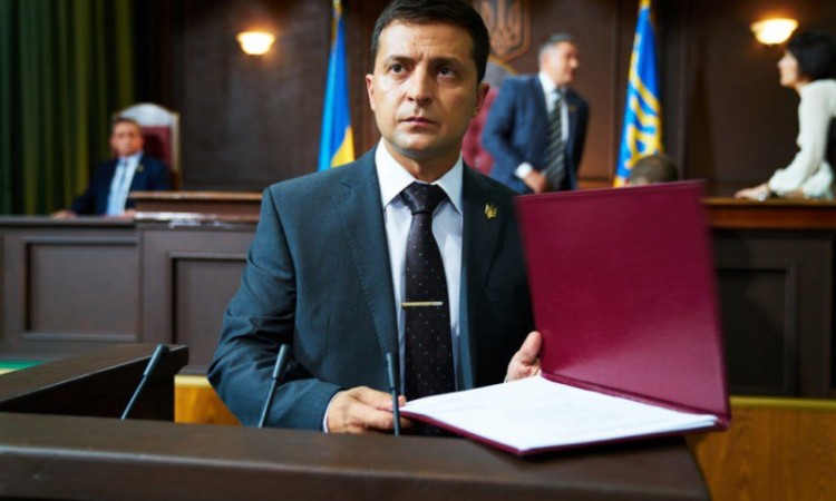 Zelenski ne isključuje referedum o Donbassu i Krimu