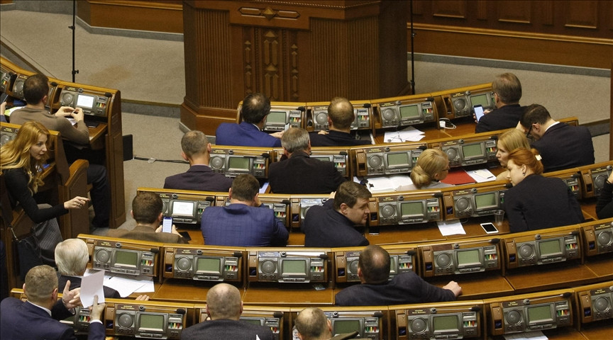 Ukrajinski parlament razmatra zakon koji će smanjiti starosnu dob za mobilizaciju
