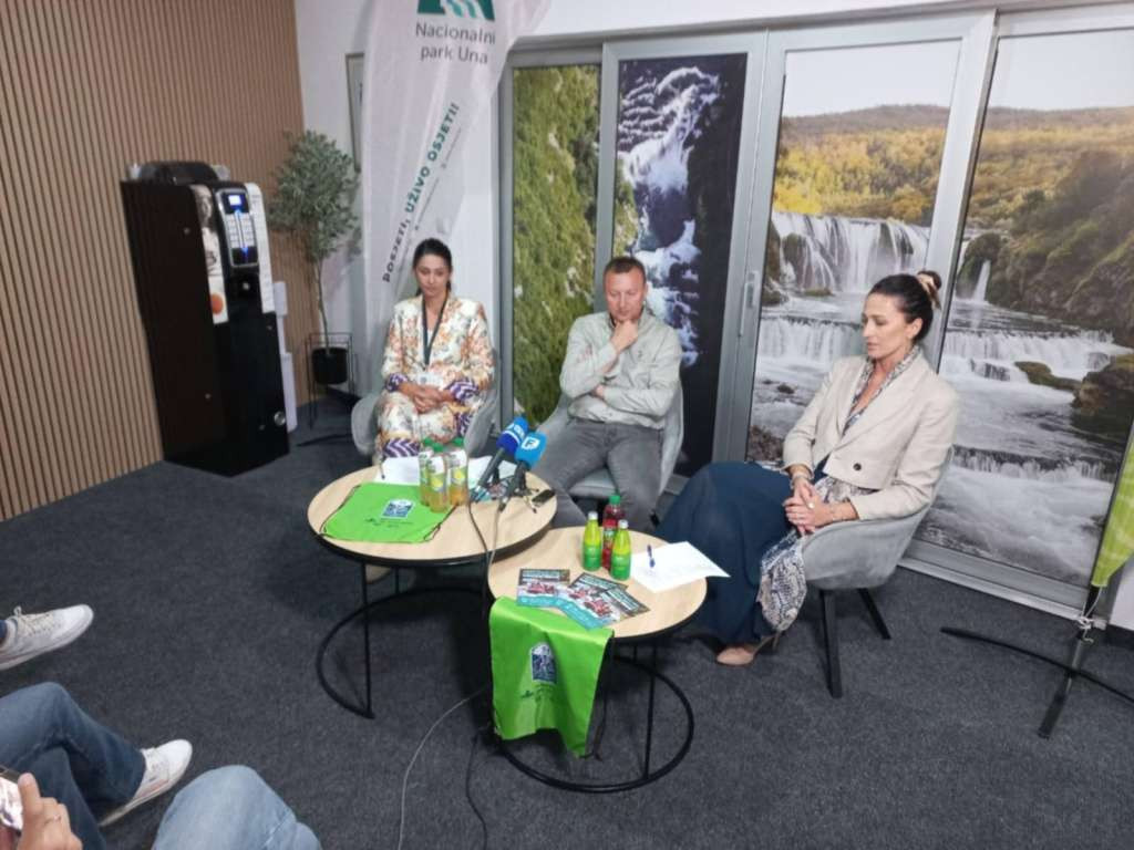 Više od hiljadu ljudi učestvovalo u ovogodišnjoj Una regati