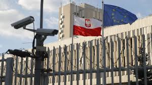 Poljska saopćila da je konzularni dio njene ambasade u Kijevu oštećen u ruskom zračnom napadu