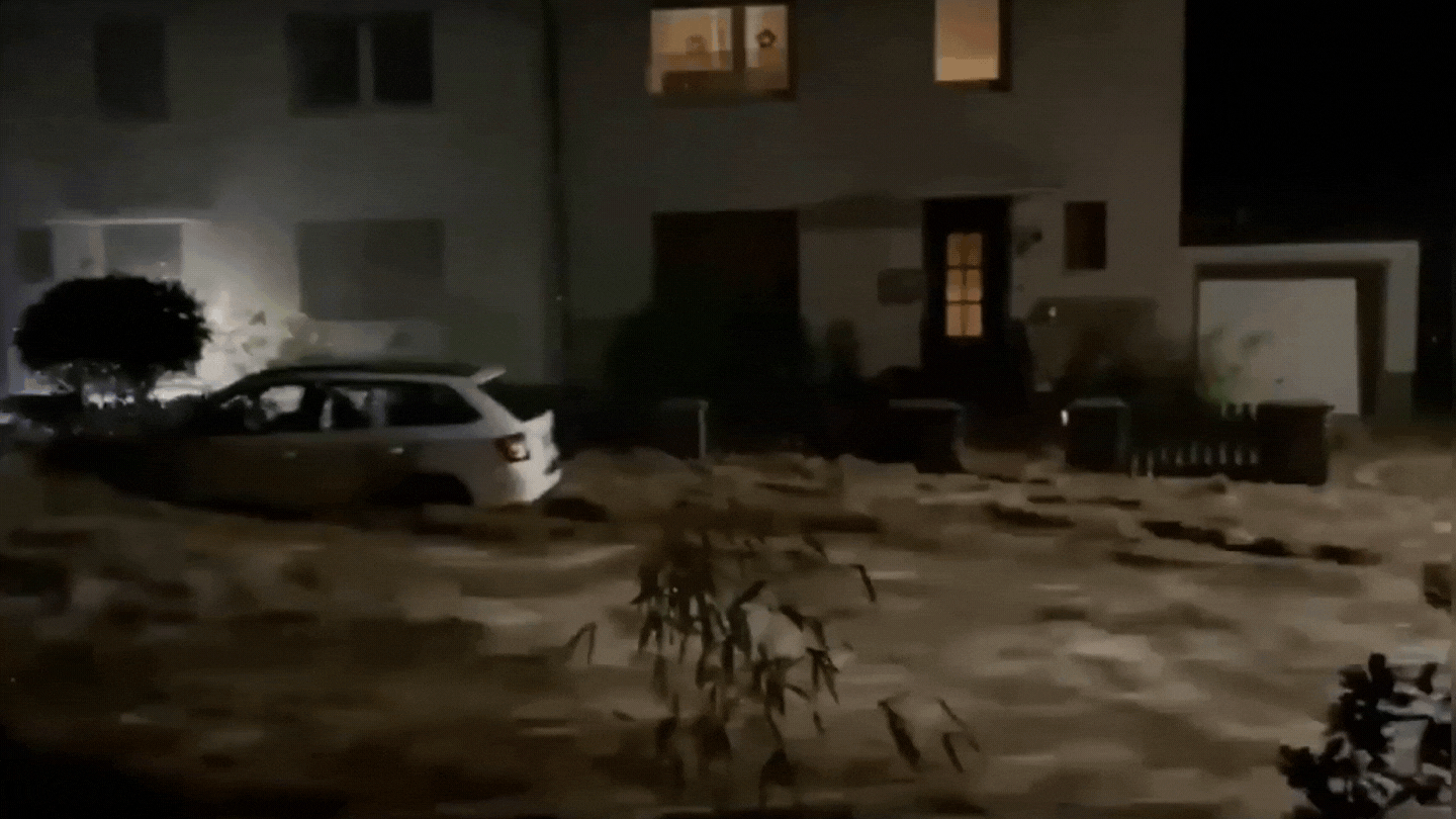 Najmanje 42 poginulo, desetine nestalih nakon neviđenih poplava u Njemačkoj