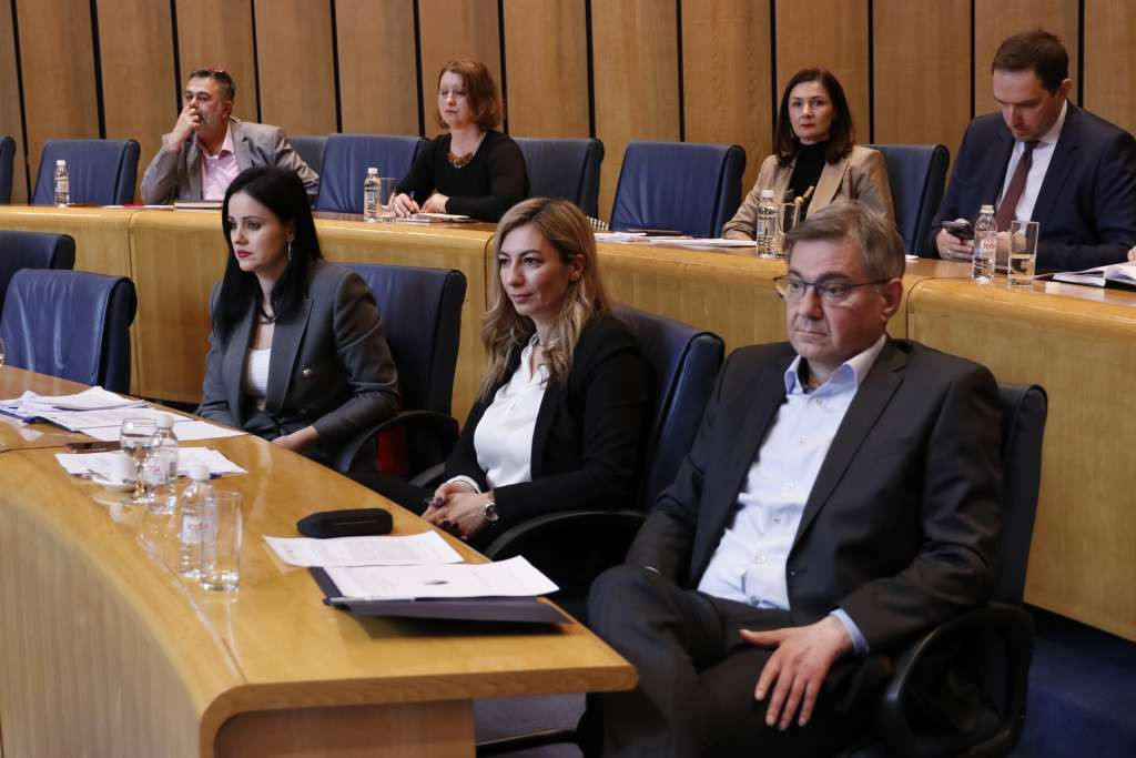 Na sjednici Ustavnopravne komisije utvrđena usaglašenost sa Ustavom i pravnim sistemom BiH