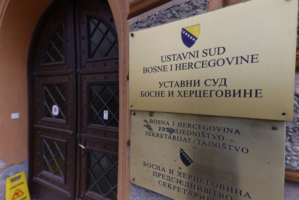 Četrnaest poslanika PSBiH predalo Zahtjev Ustavnom sudu BiH u vezi sa Zaključcima NSRS