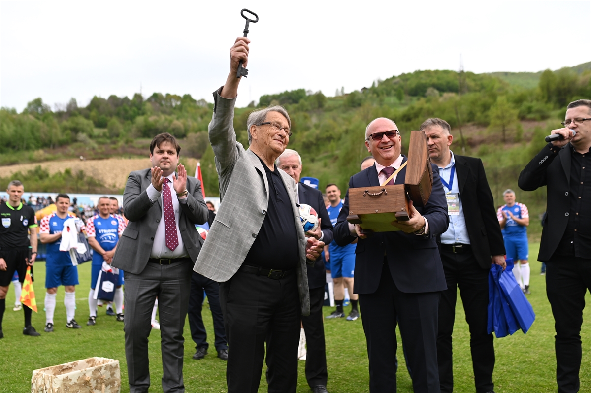 Humanitarne zvijezde BiH i Hrvatske igrale u Travniku