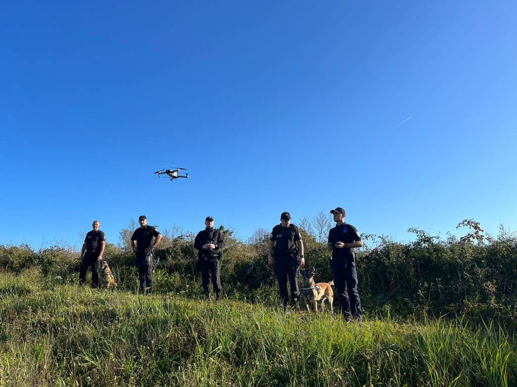 Na području Velike Kladuše spriječeno krijumčarenje 12 državljana Turske
