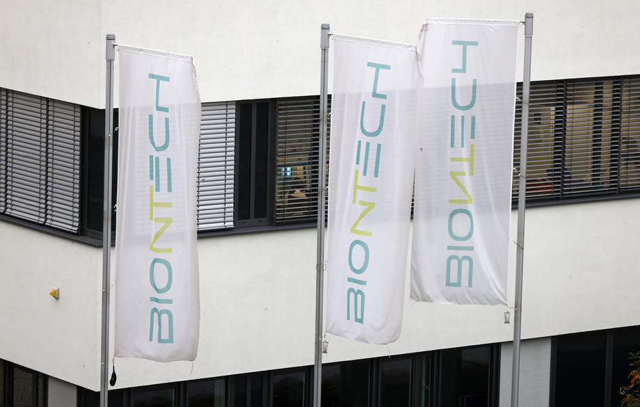 BioNTech bi mogao početi s isporukom vakcina za EU do kraja godine