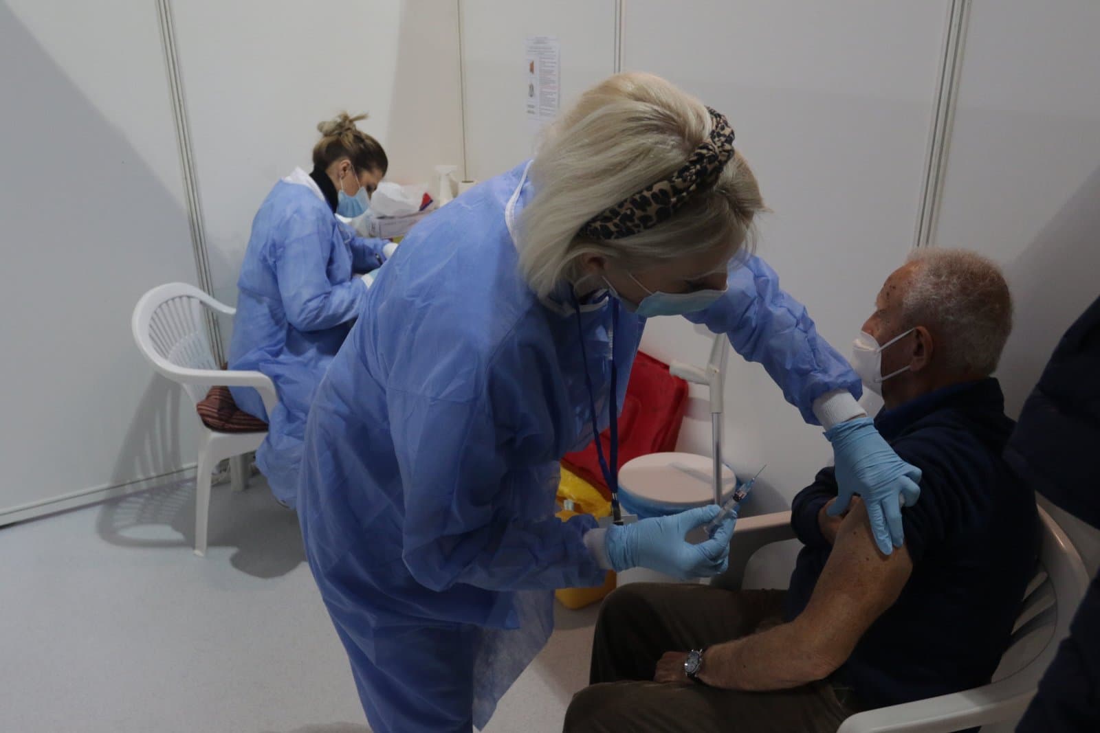 Krizni štab MZ KS i Zavod pozivaju stanovništvo na vakcinaciju i treću 'booster' dozu