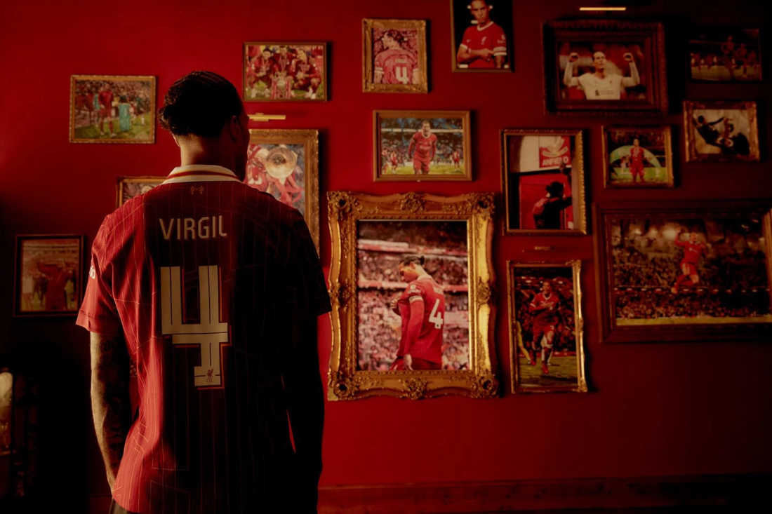 Nakon Salaha, i Van Dijk produžio ugovor sa Liverpoolom do 2027. godine