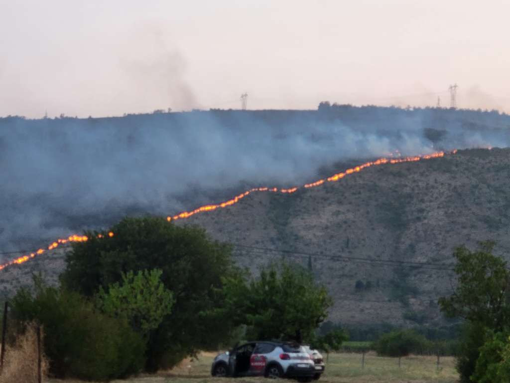 PVJ Mostar: Požar iz Slipčića proširio se prema Buni i Žitomislićima