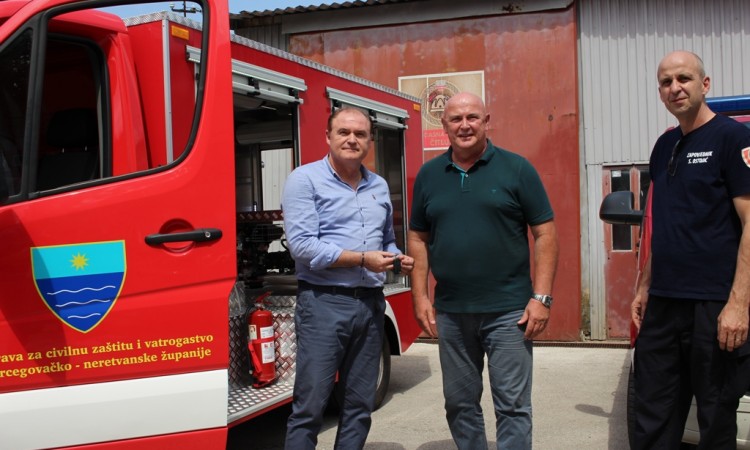Vatrogasci u Čitluku i Prozoru-Rami dobili nova vatrogasna vozila