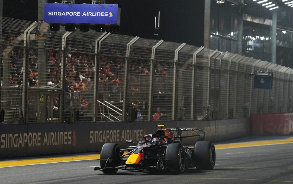 Verstappenu prva pobjeda u Singapuru, Antonelli na korak do titule u šampionatu F1