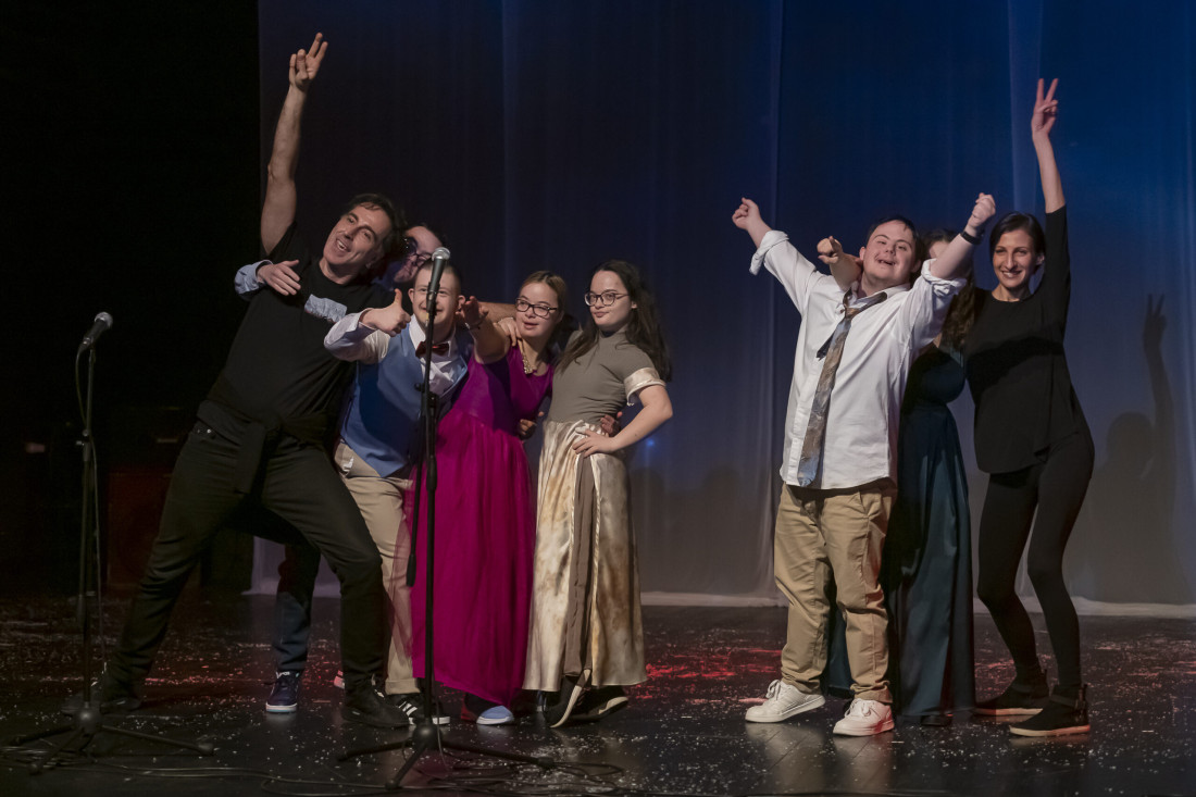 Na sceni Sarajevskog ratnog teatra sinoć je izvedena predstava “Up and Down”