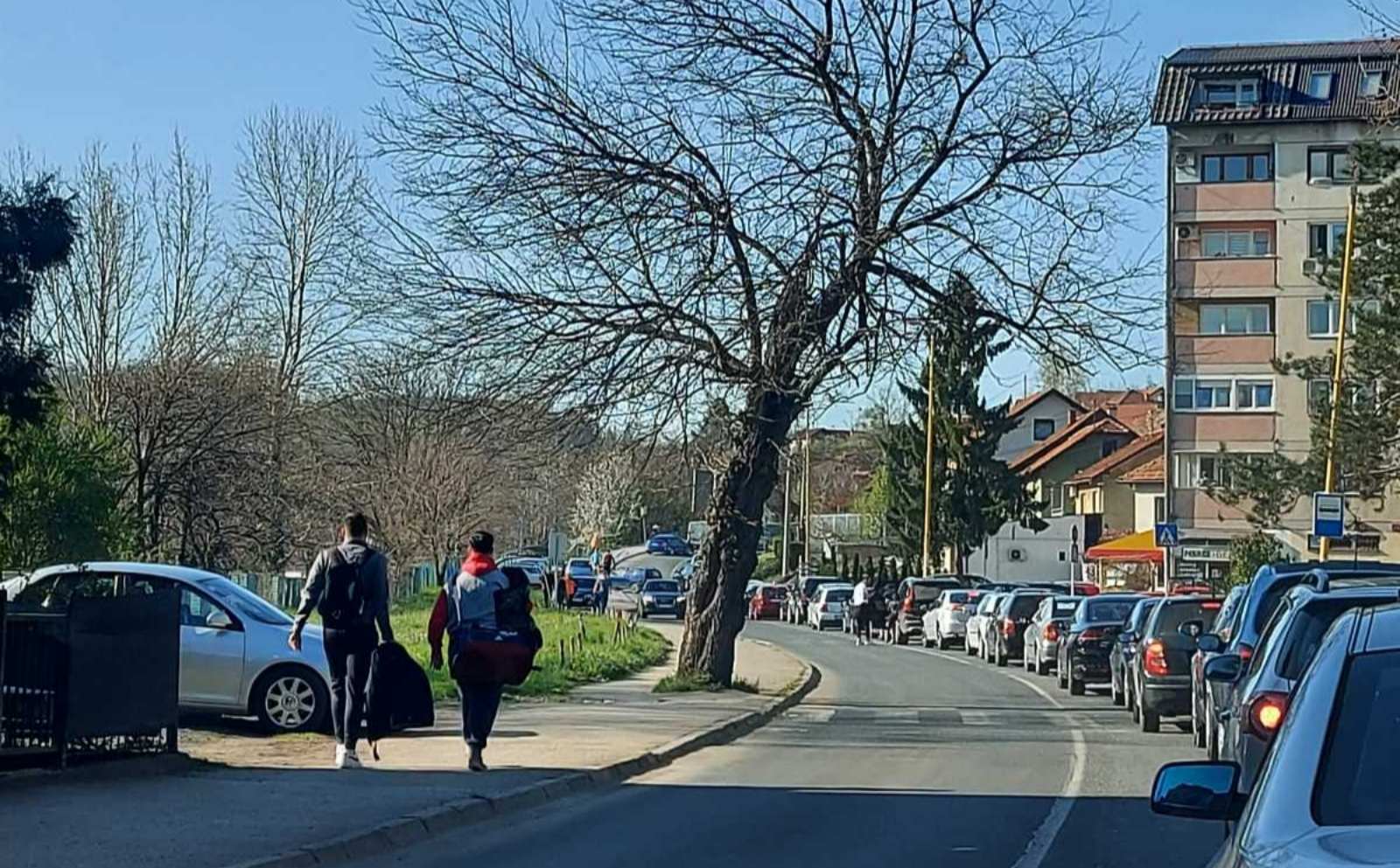 Saobraćajna nesreća u Tuzli, formirane duge kolone vozila