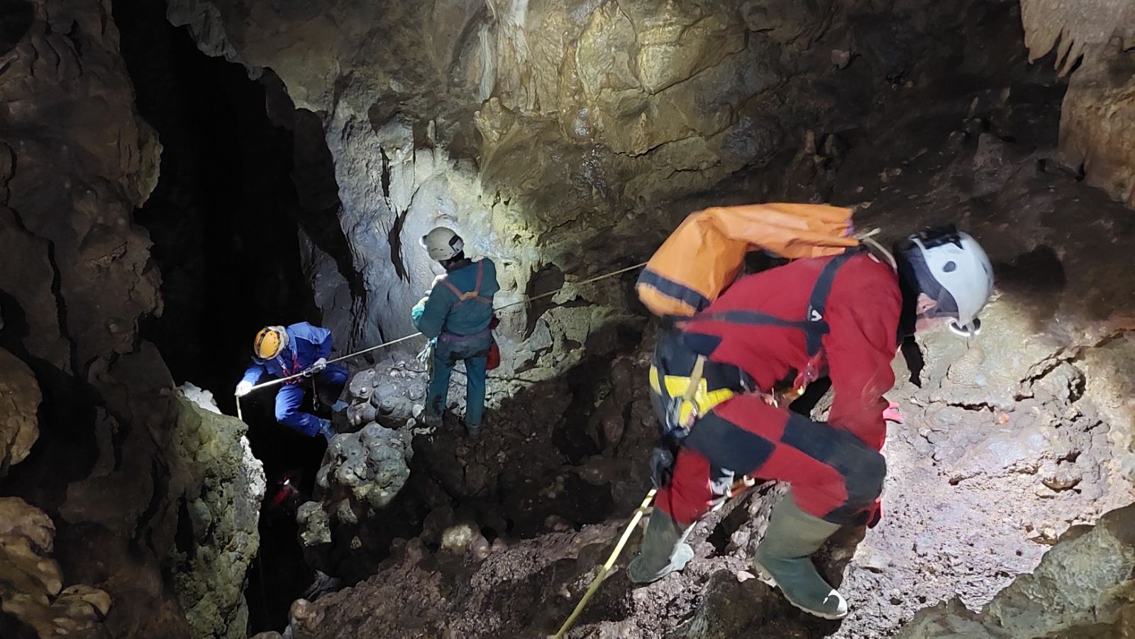 Speleolozi istraživali podzemlje dinarskog kraja