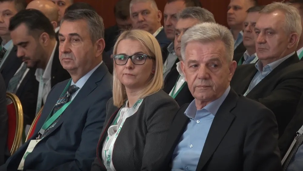 Održan 1. kongres PDA, Kukić jednoglasno izabran za predsjednika