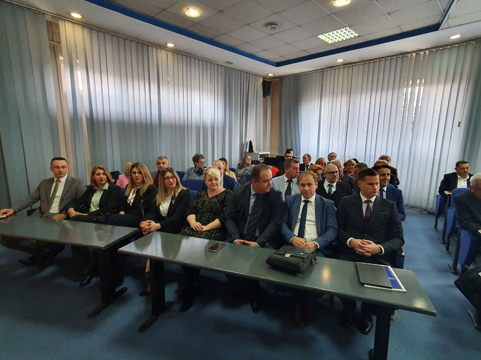 TK dobio novu Vladu predvođenu najmlađim premijerom u FBiH