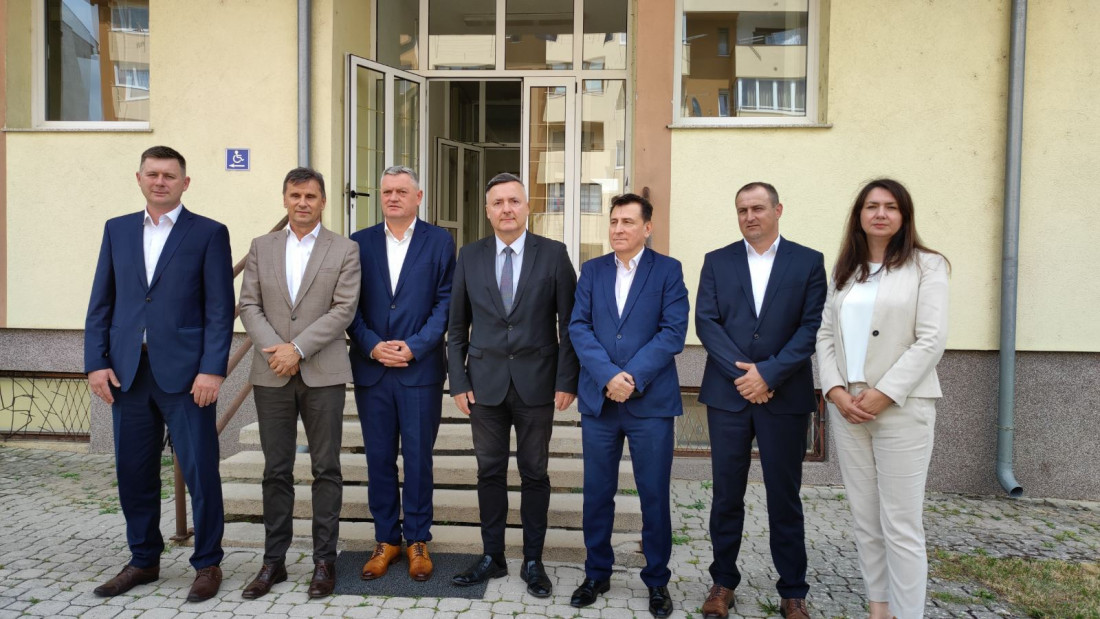 Premijer Novalić i ministar Vujanović boravili u radnom posjetu Kantonu 10