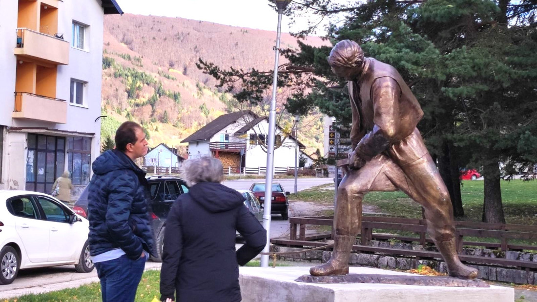 Spomenik kosca posvađao Kuprešake