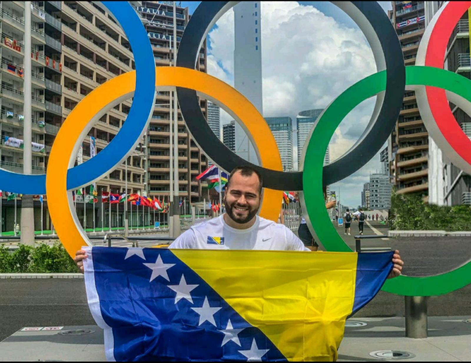 Prvi nastup Mesuda Pezera na OI Tokyo  2020.