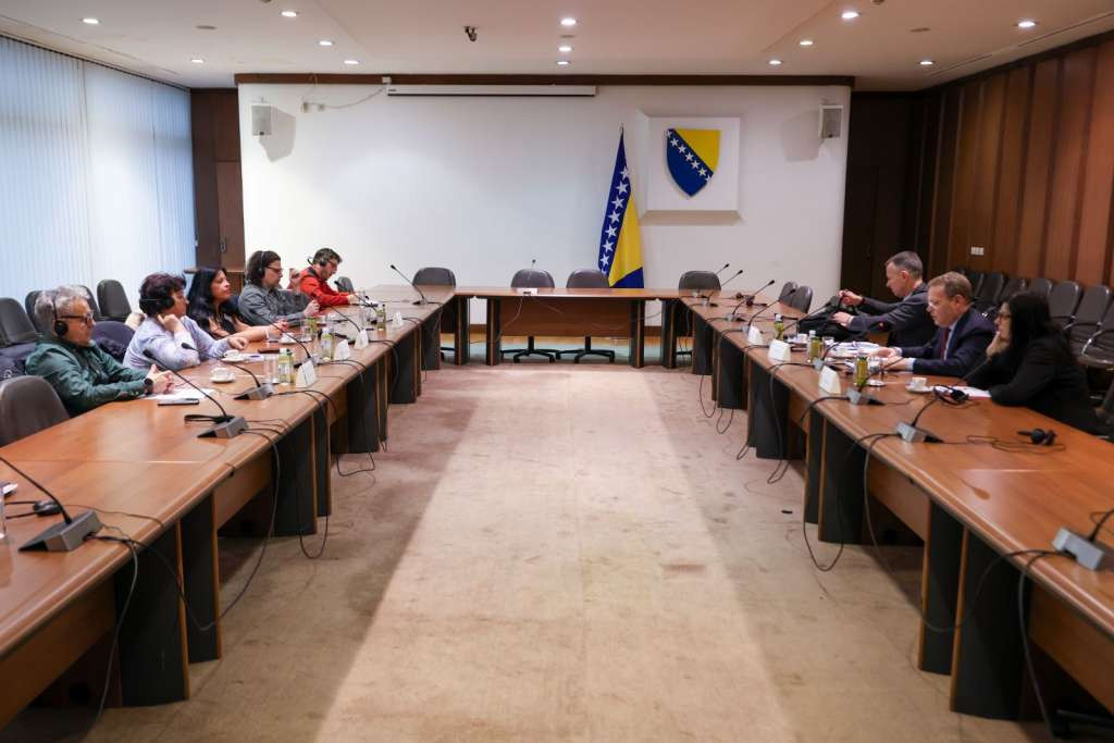 Vijeće nacionalnih manjina BiH sa visokim komesarom OSCE-a: Ukazali na izazove s kojima se suočavaju