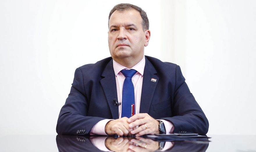 Vili Beroš: Vakcinisano 40 posto odraslih