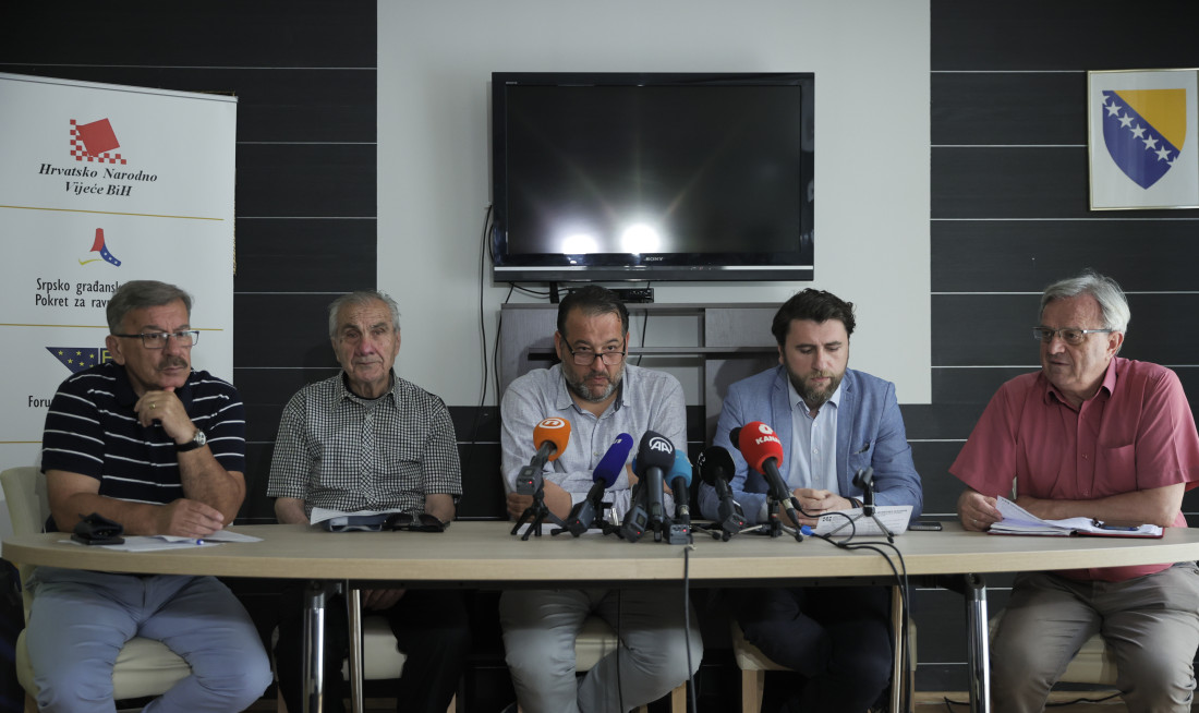 "Svima je jasno da Dodik svojom politikom usložnjava političku, ekonomsku i svaku drugu situaciju u BiH"
