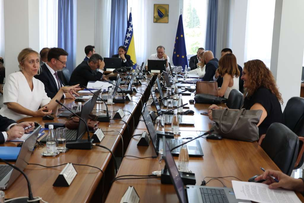 Prihvaćen Okvirni plan prevencije i sprječavanja nasilja u odgojno-obrazovnim ustanovama u FBiH