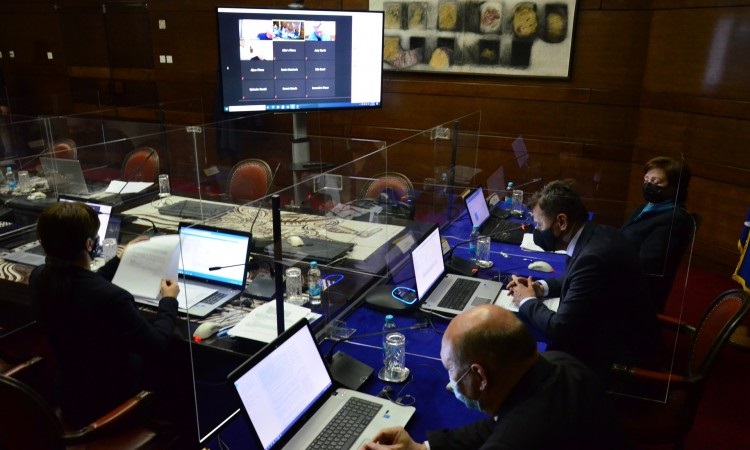 Sarajevski Medimpex izabran za dostavljača, nabavlja 500.000 ruskih vakcina