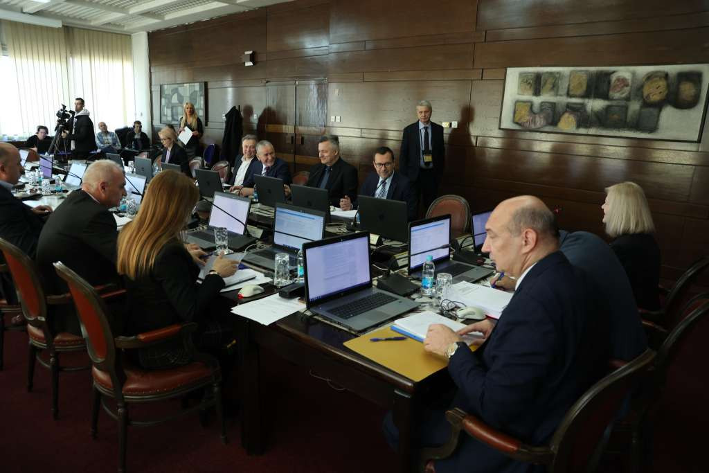 Vlada FBiH - Za izgradnju cesta sedam miliona KM